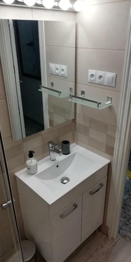 Calle Rio Trueba 11 Bajo D Torremolinos Ngoại thất bức ảnh